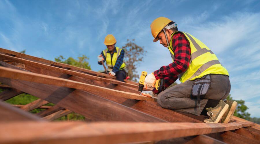 Professional gutter cleaning in Kingfield, ME